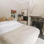 Yew Tree Holiday home
